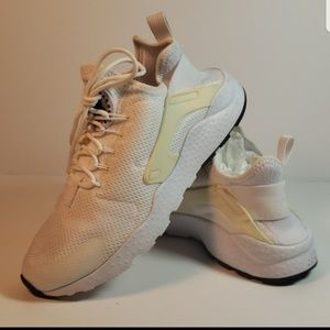 Women's Nike Air Huarache Run Ultra White/Black